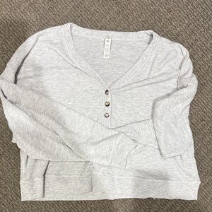 Alo cropped Gray Long Sleeve Henley Top